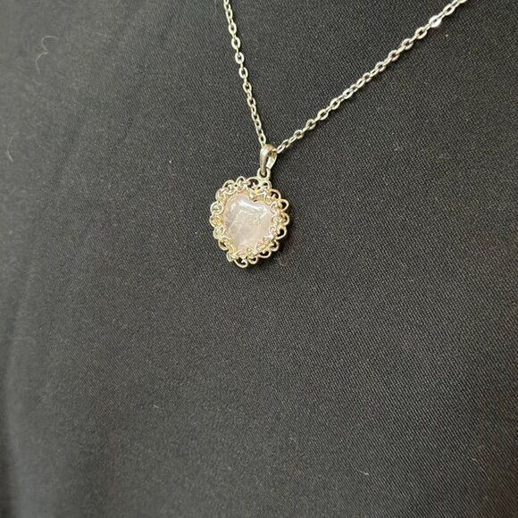 5-in-1 Handmade Sterling Filigree Locket with Exchangeable Stones - Picture 6 of 7